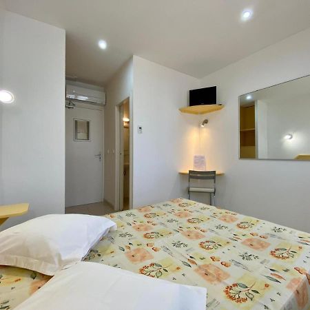 Hotel Myriam Vias Plage Exteriör bild