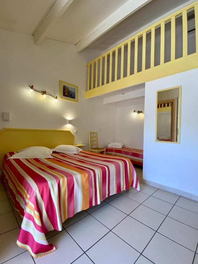 Hotel Myriam Vias Plage Exteriör bild