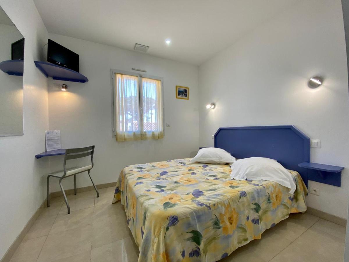Hotel Myriam Vias Plage Exteriör bild