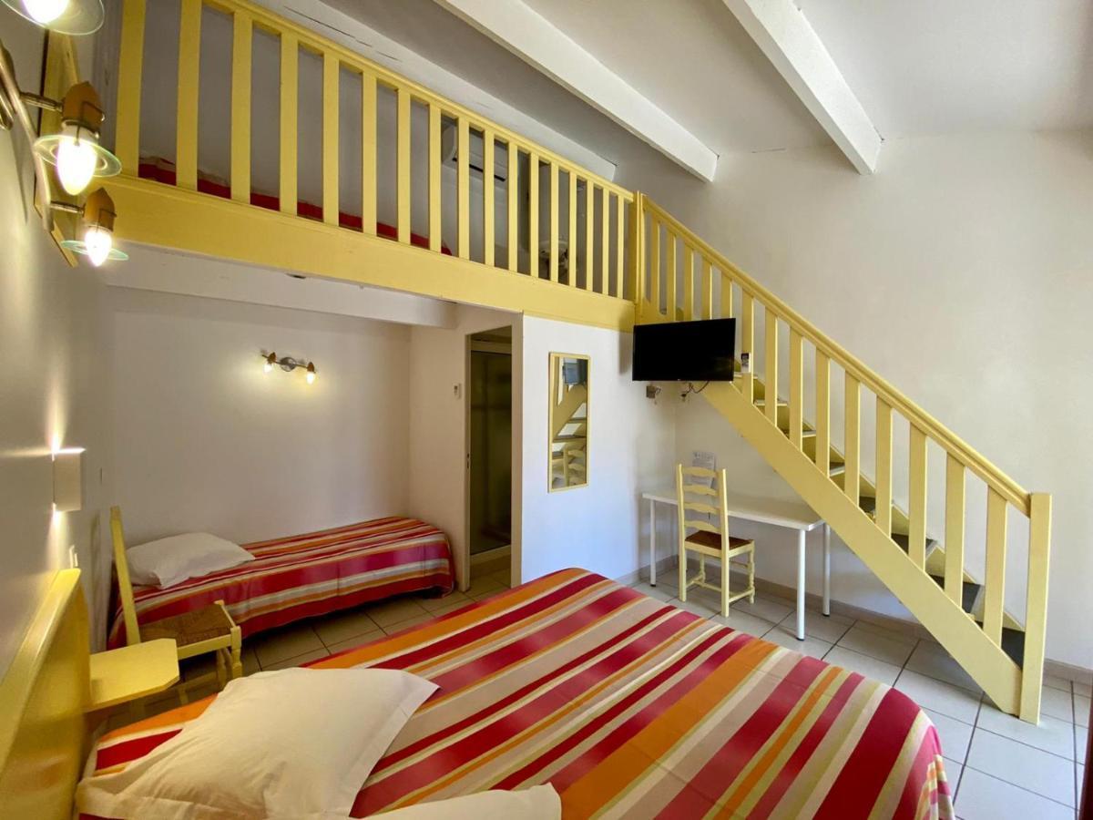 Hotel Myriam Vias Plage Exteriör bild